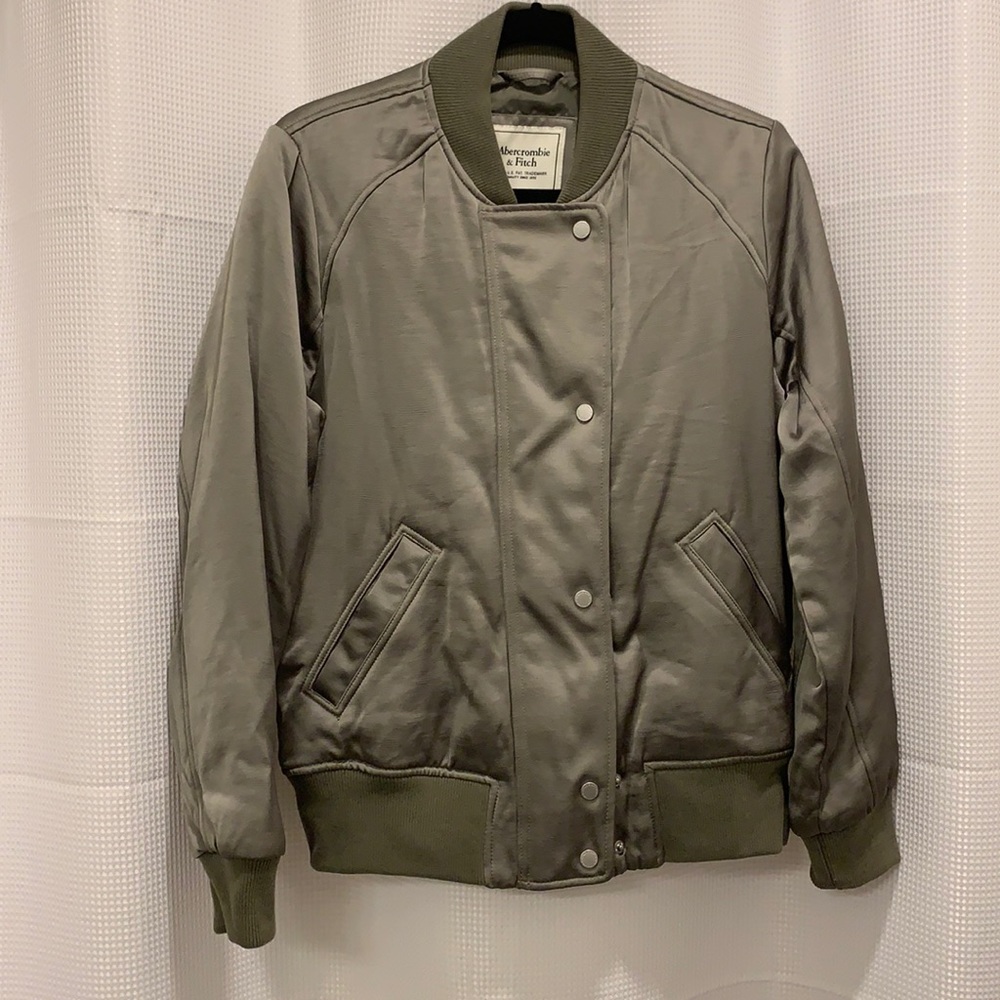Abercrombie & Fitch sage green bomber jacket
